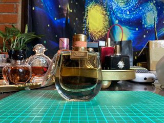 (Category: ) located in . Submitted by blackbottleperfume (Listing ID 1123111751, Image 1). Description: .