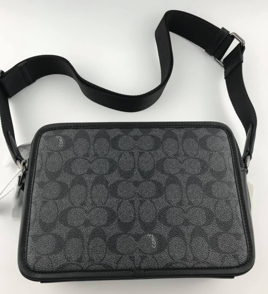 Coach Charter Crossbody 24 In Signature Canvas, Men's Fashion, Bags