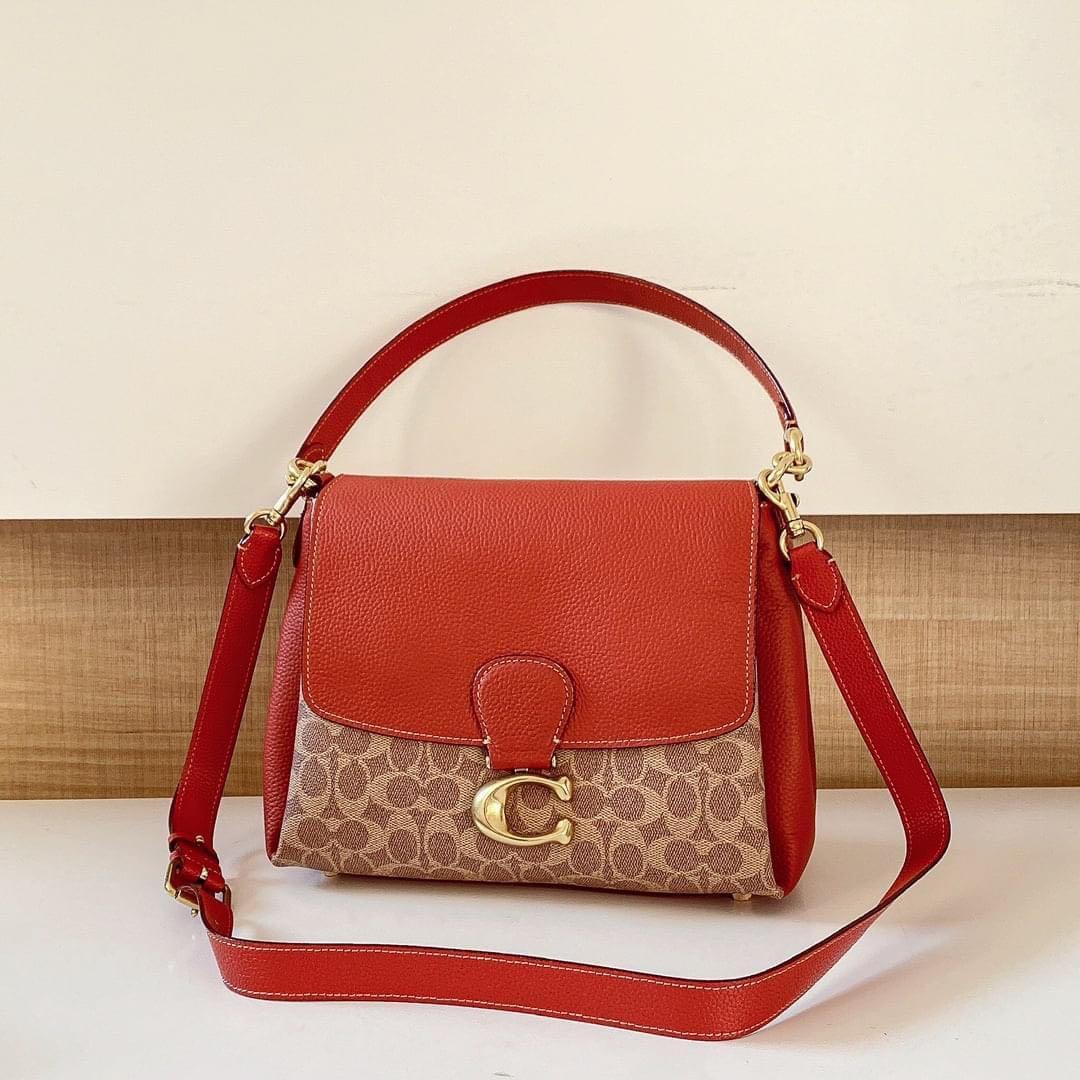Coach May Shoulder Bag, Women's Fashion, Bags & Wallets, Shoulder Bags