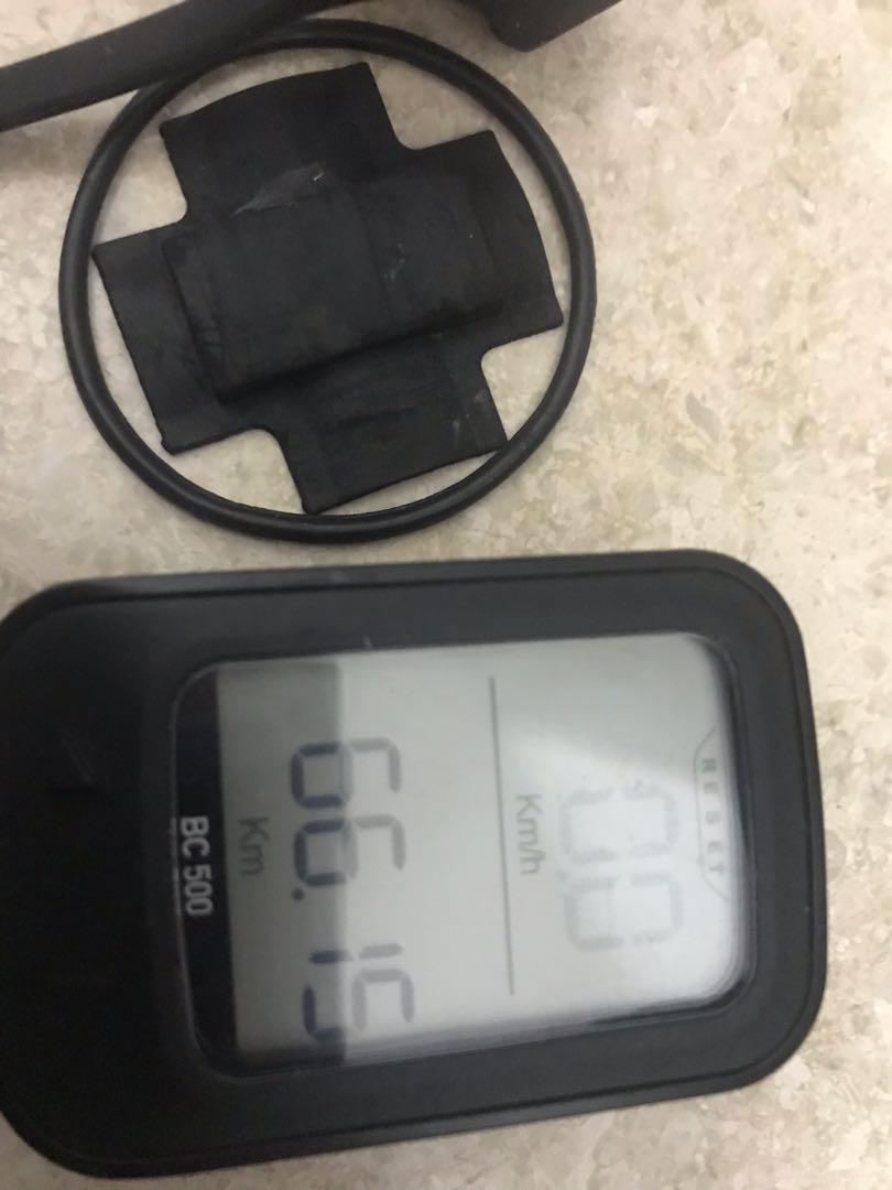 Decathlon 500 Wireless Cyclometer Black Sports Equipment Bicycles Parts Parts Accessories on Carousell