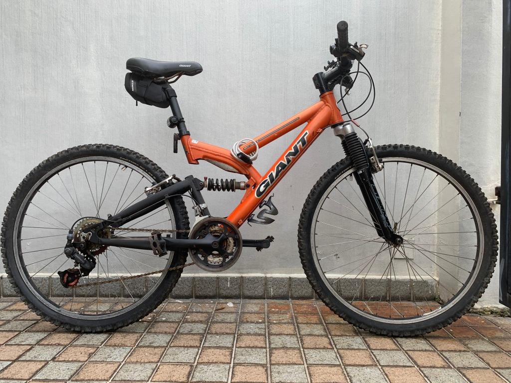 Older giant mountain bikes top