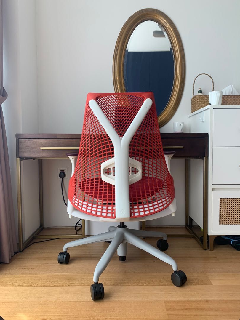 Herman miller sayl red deals