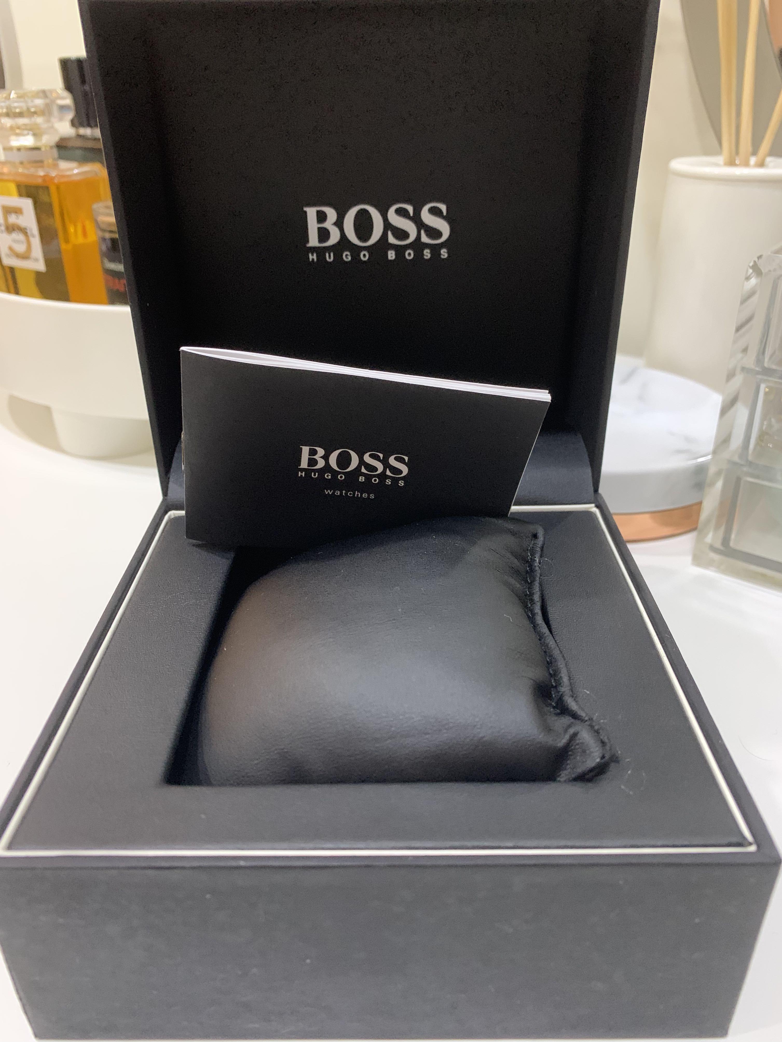 Hugo Boss Watch Box, Women's Fashion, Jewelry & Organisers, Accessory ...
