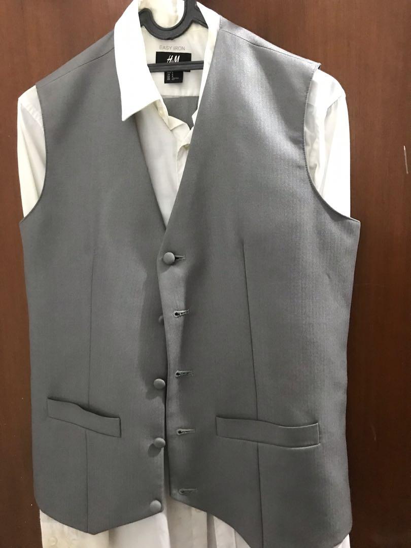Jas Pria 1 Set Size Medium Fesyen Pria Pakaian Atasan Di Carousell