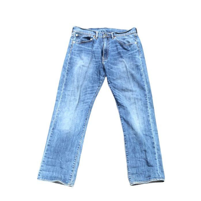 Levis jeans size 34, Fesyen Pria, Pakaian , Bawahan di Carousell
