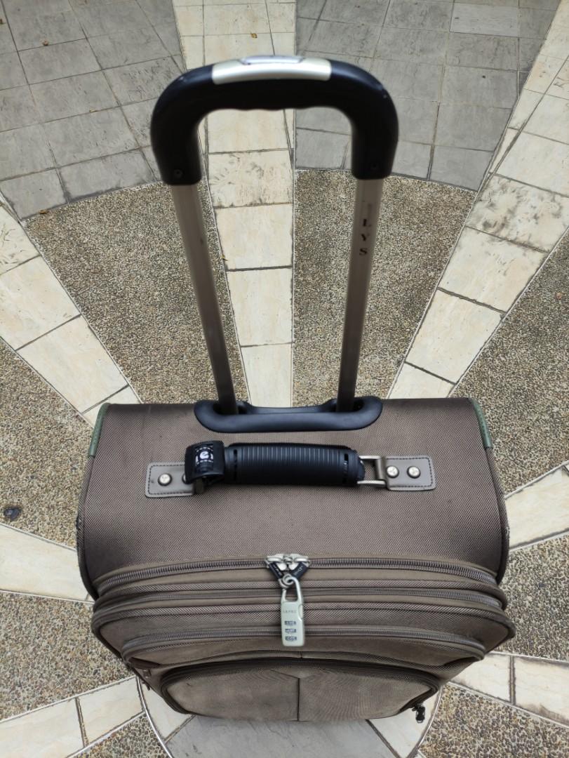 Dockers freestyle luggage store
