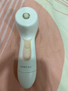 (Category: ) located in . Submitted by sharonlau94 (Listing ID 1123045551, Image 1). Description: .