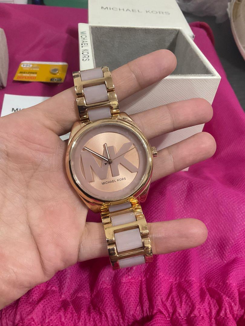 mk watch original