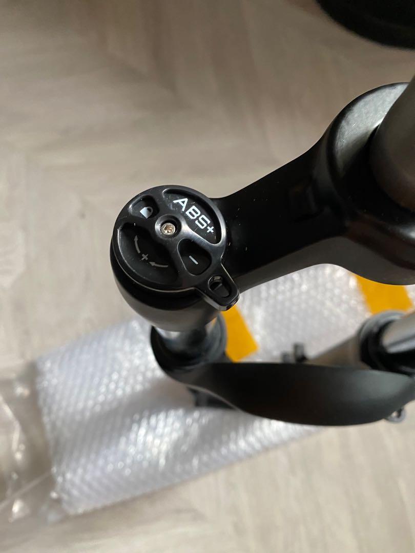 Mountain bike front suspension fork Suntour, Sports Equipment