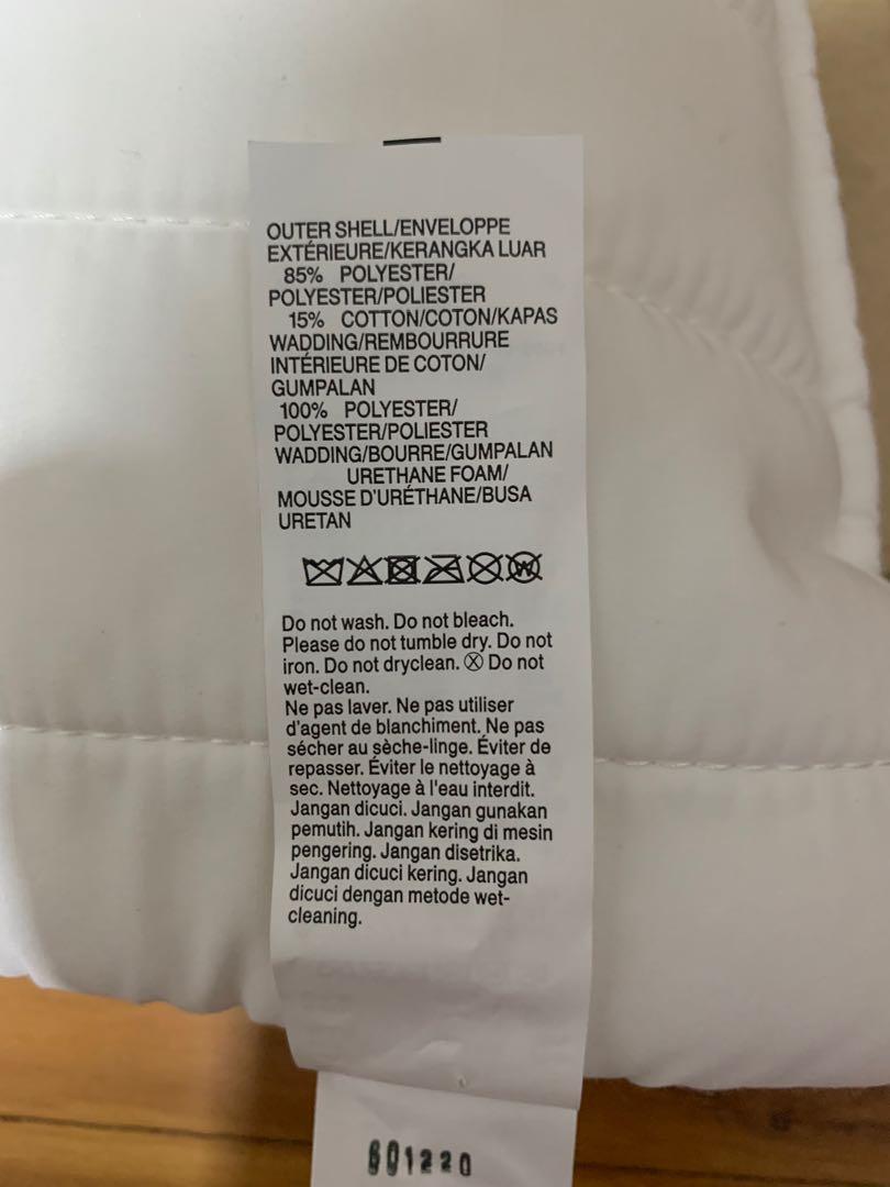 (Sale)Muji Urethane Foam Low Repulsion Quilt Pillow, 43 x 63cm