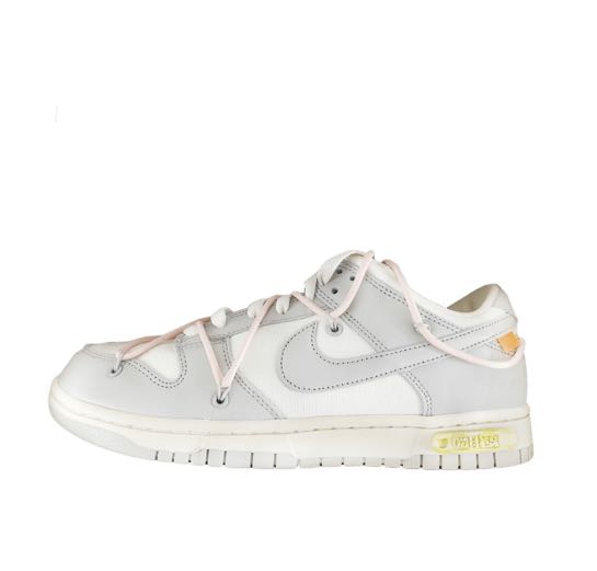Off-White x Dunk Low 'Lot 24 of 50', Men's Fashion, Footwear, Sneakers on  Carousell