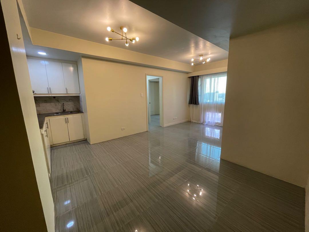 Oriental Gardens Condominium (Category: Apartments & Condos) located in Makati City. Submitted by mysuitecloset (Listing ID 1122971884, Image 2). Description: 47sqm 1 BR 1 T&B With parking .