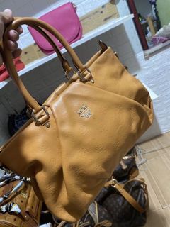 (Category: ) located in . Submitted by classluxxeph (Listing ID 1123074611, Image 1). Description: .