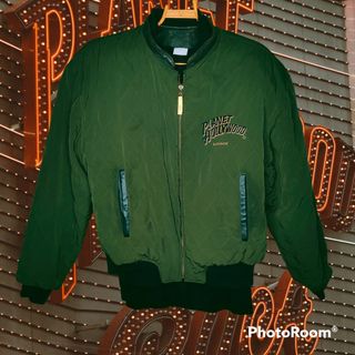 (Category: ) located in . Submitted by 8OOTD8 (Listing ID 1123052607, Image 1). Description: .