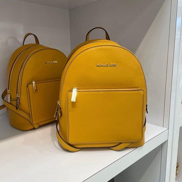 (PREORDER) MICHAEL KORS Adina Medium Pebbled Leather Backpack