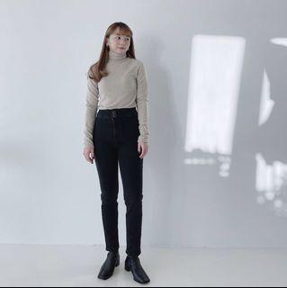 Room21 G006 兩釦超高腰碳黑skinny M號