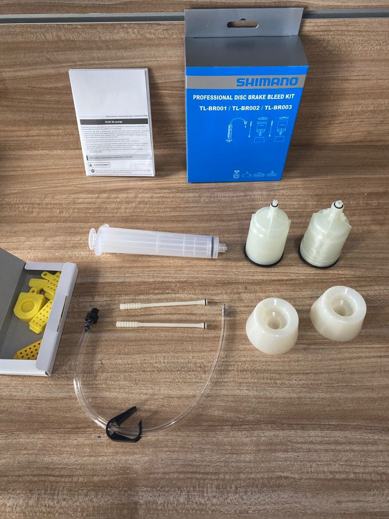 Shimano Professional disc brake bleed kit, Sports Equipment, Bicycles