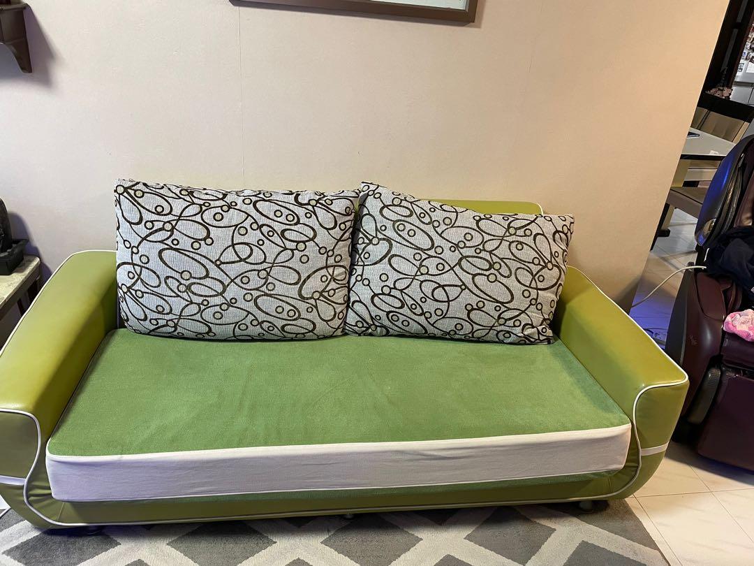 Sofa set (Category: Sofas) located in Singapore. Submitted by tightmuffin (Listing ID 1123085485, Image 1). Description: Used sofa. Double seater in excellent condition as barely used. 3 seater in good condition. Pm for more details. Arrange your own mover. If you’d like I could try arrange mover for you. .