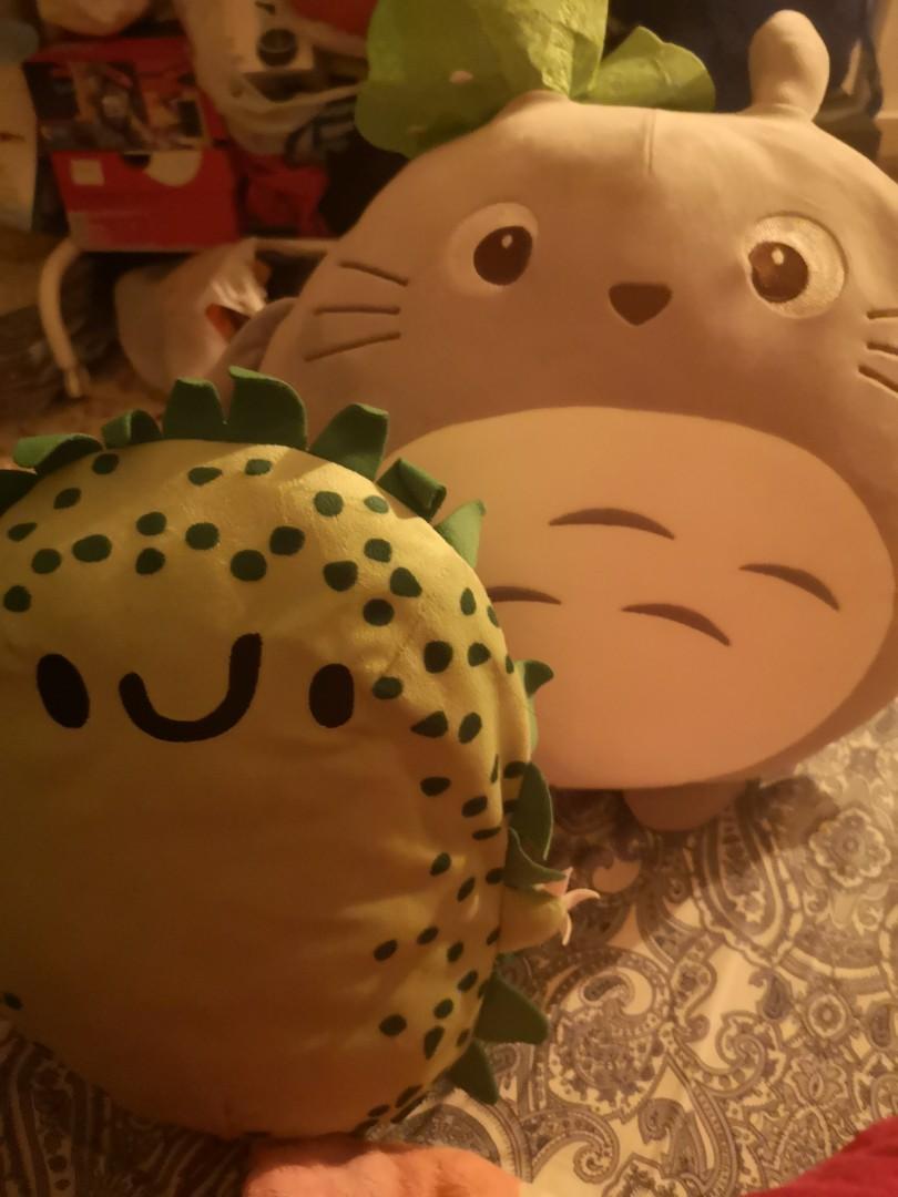 totoro squishmallow
