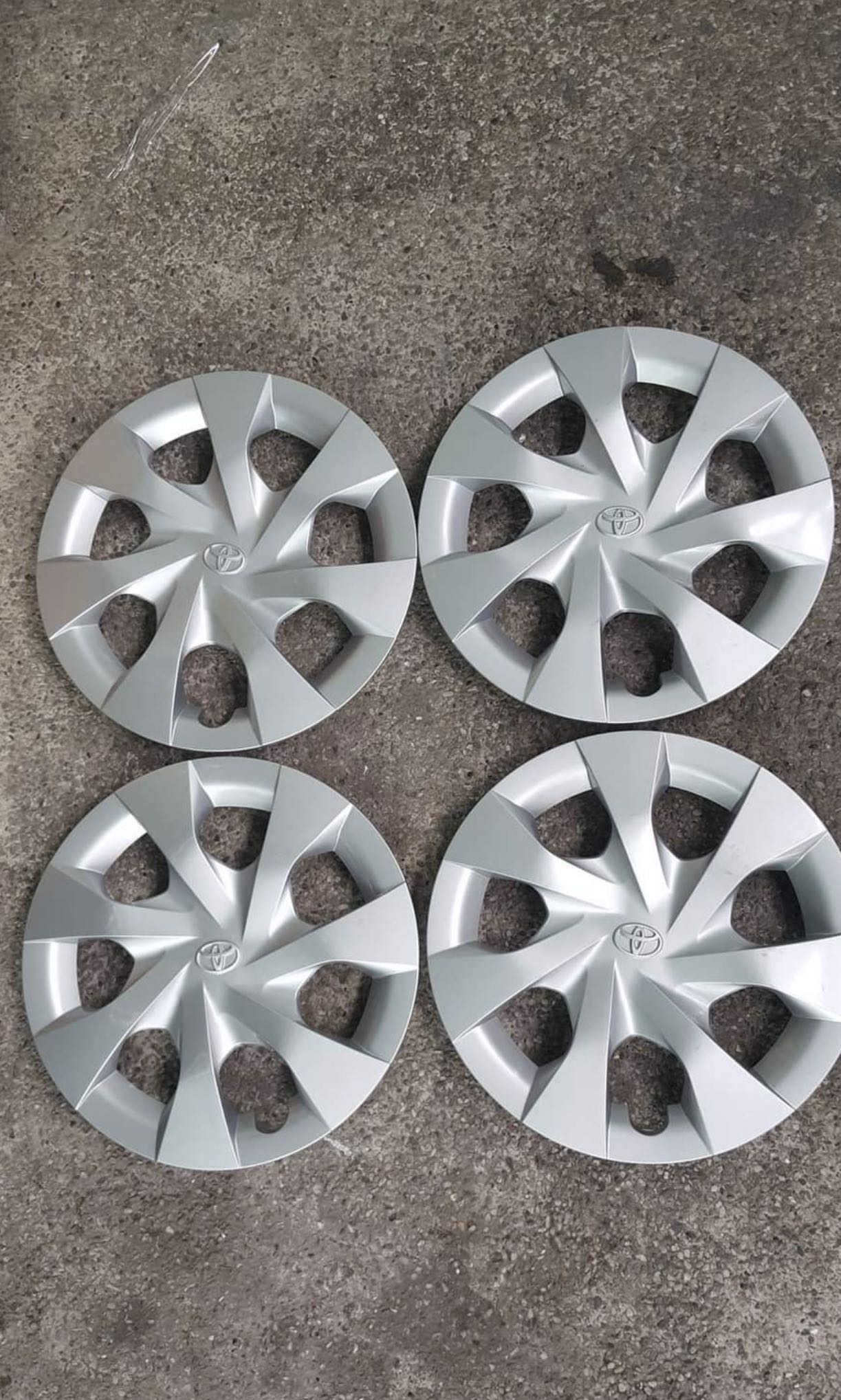 Toyota vios shop hubcap for sale
