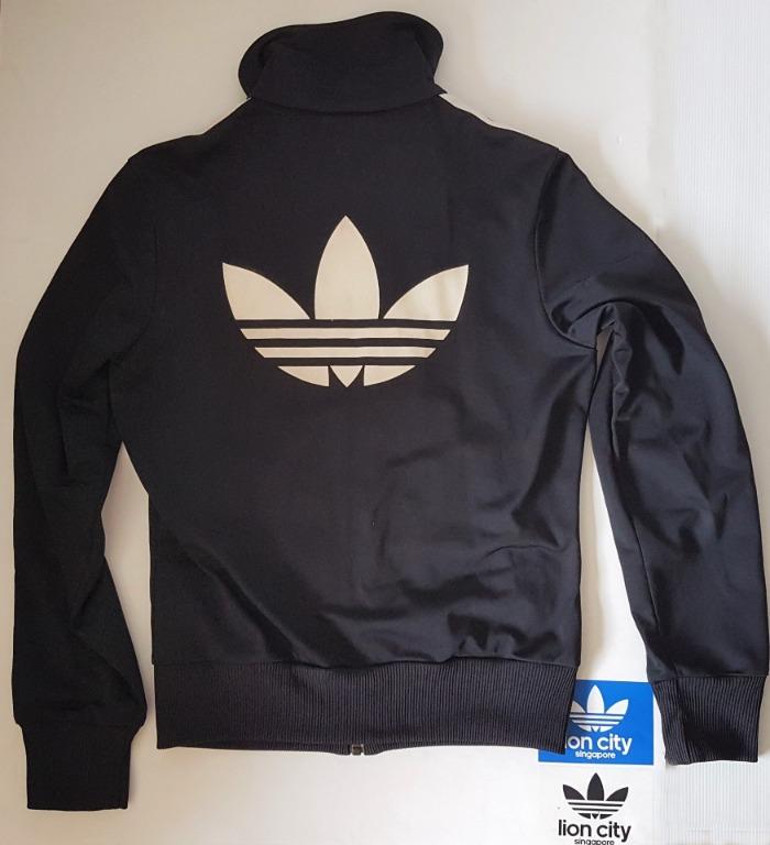 Adidas jacket logo outlet on back