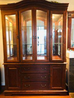 Wine Shelf / display cabinet
