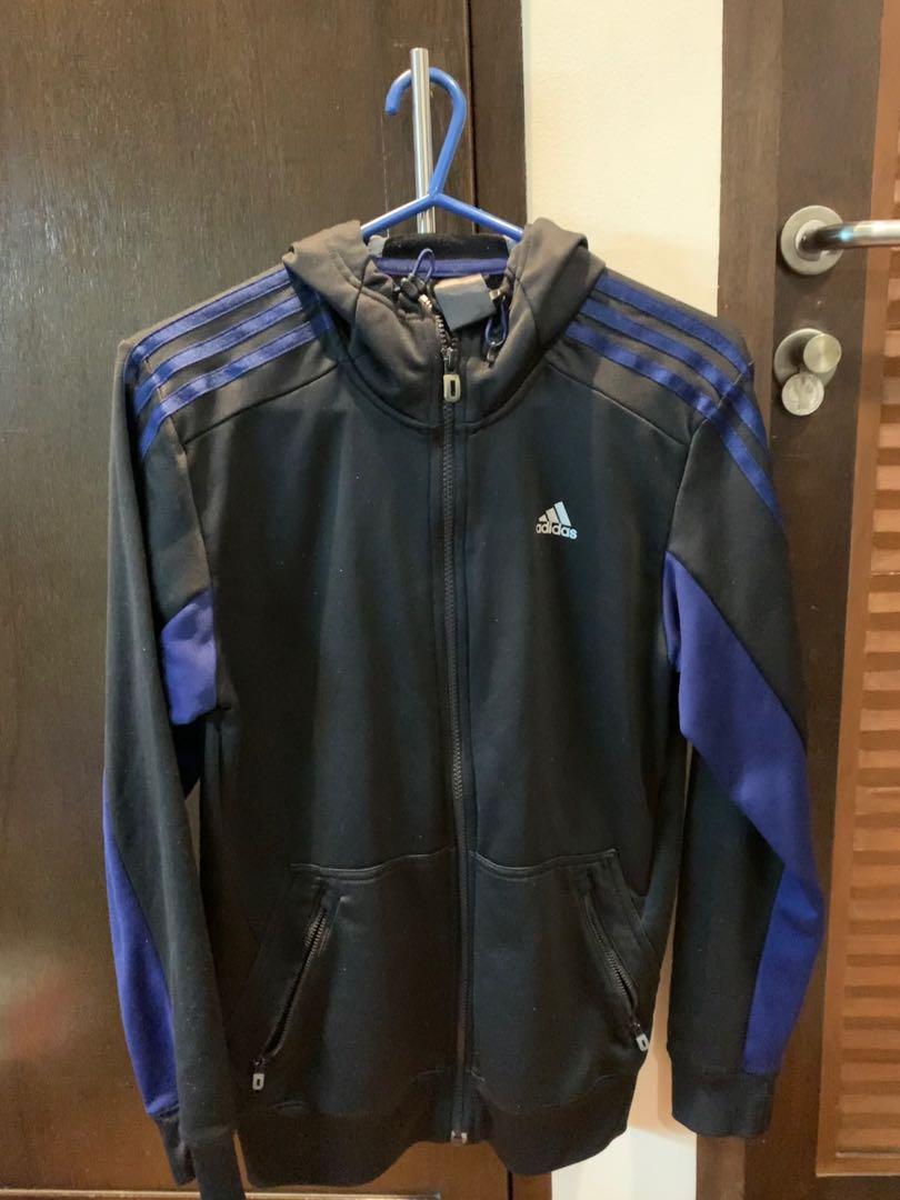 Adidas Jacket (Category: Coats, Jackets and Outerwear) located in Quezon City. Submitted by anton_a (Listing ID 1124900922, Image 1). Description: Size S Fits M Well-used with care .