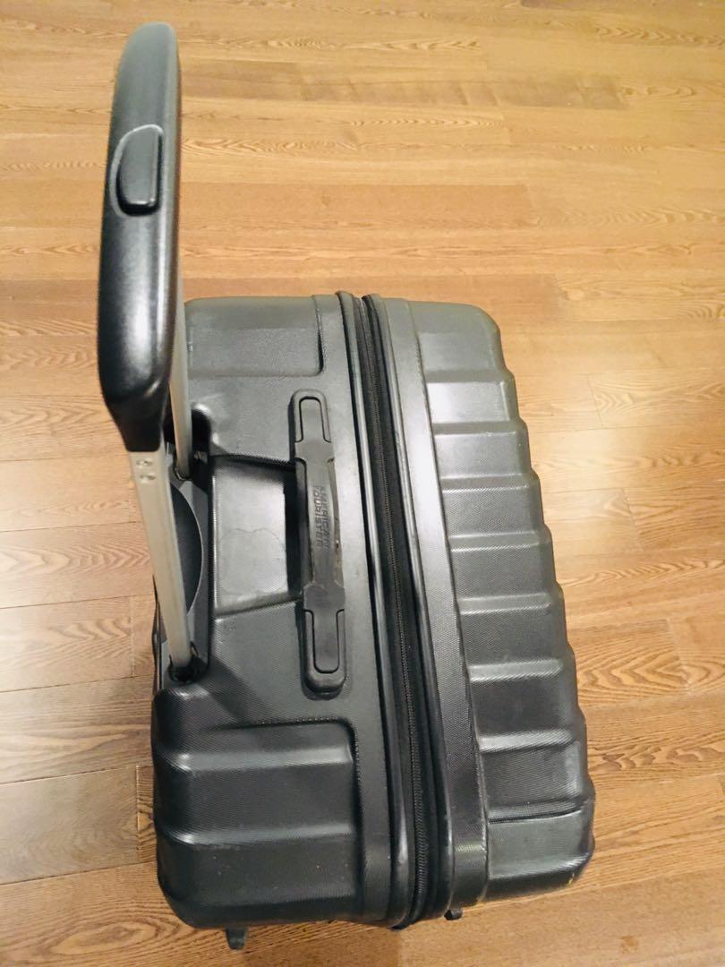 American Tourister checkin bag / Trolley, Everything Else, Others on ...