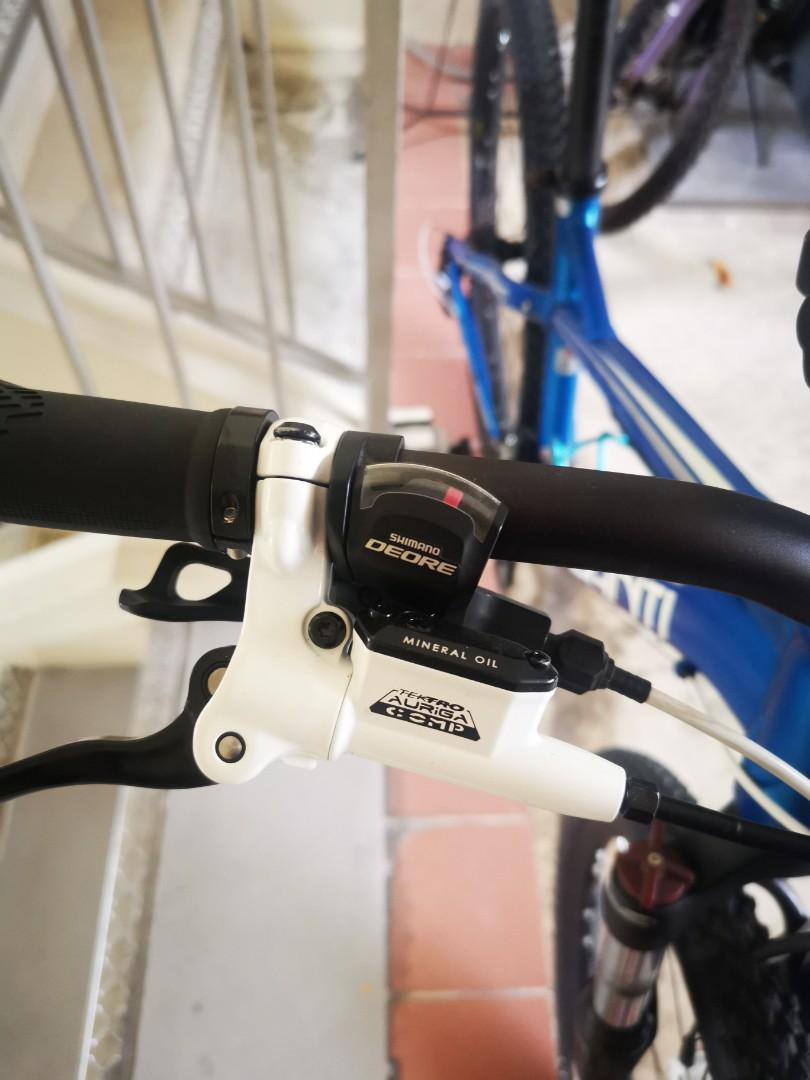 AVANTI 10s Shimano mountain bike mtb Sports Equipment Bicycles