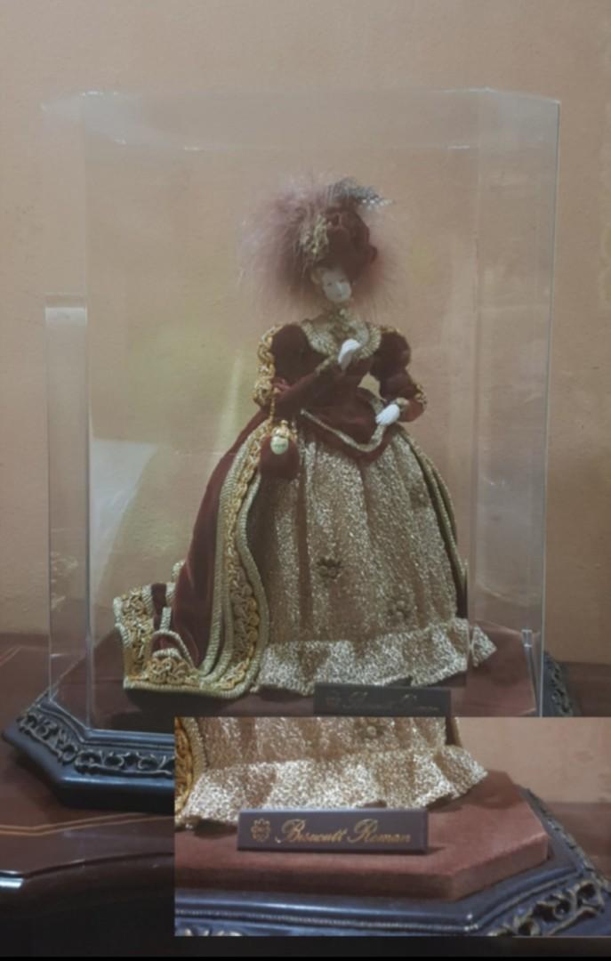 Biscuit Roman Doll (Category: Vintage Collectibles) located in Las Pinas. Submitted by abcjulia (Listing ID 1124896067, Image 1). Description: Highly collectible. 📩 0927-4572552.