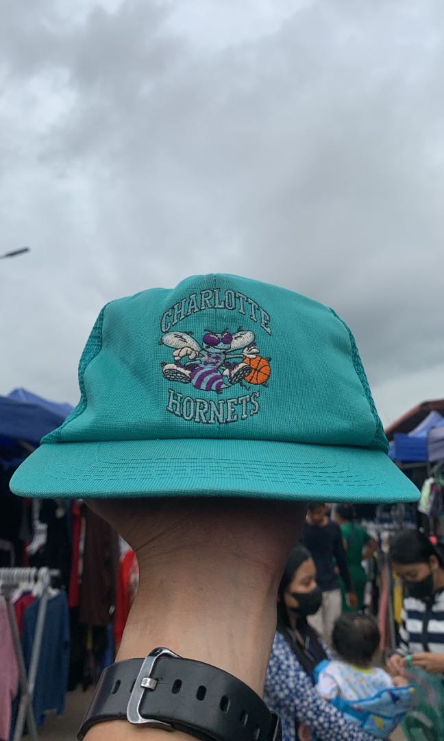 Charlotte hornets vintage, Fesyen Pria 