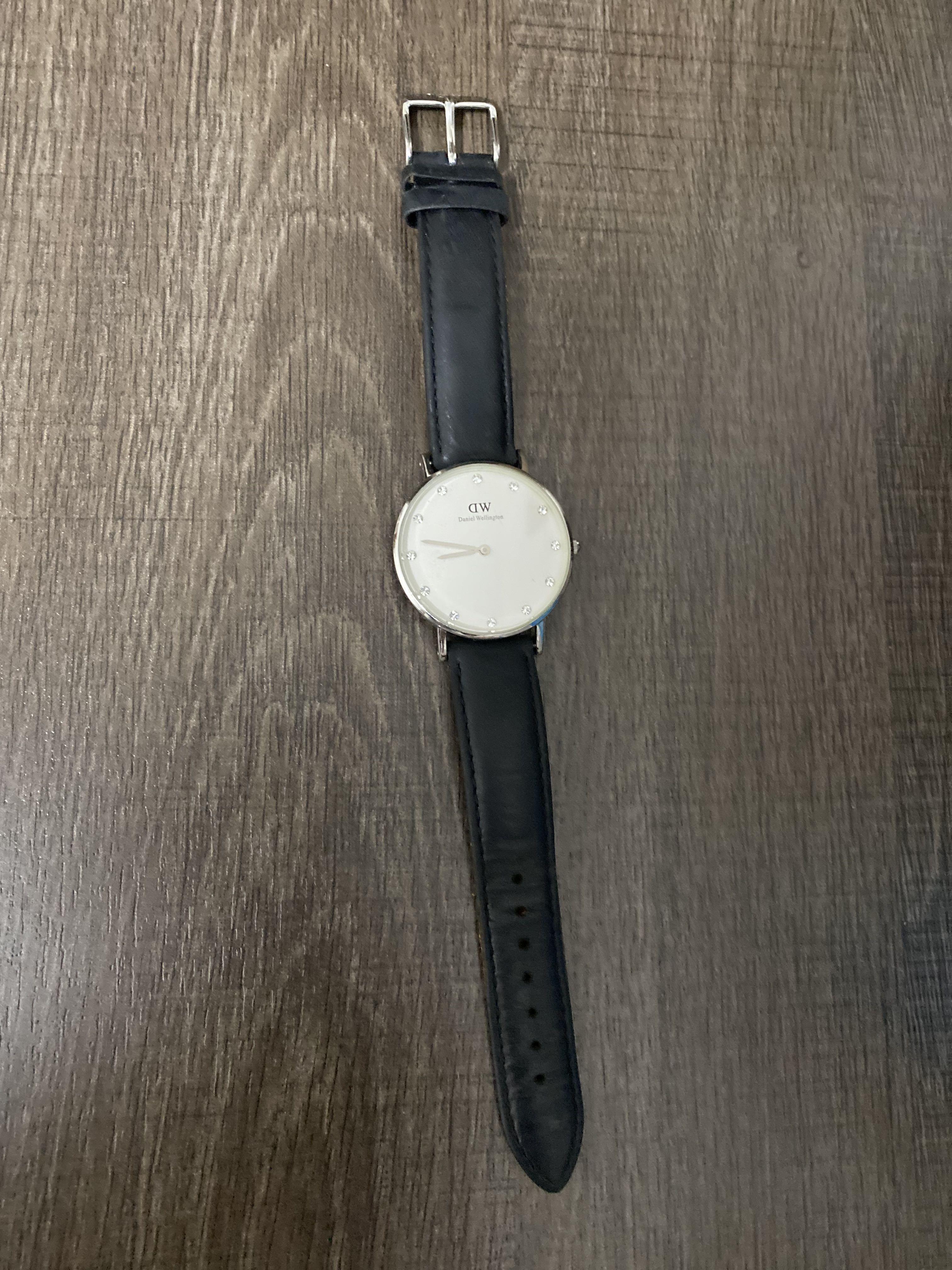 Daniel wellington emaar on sale