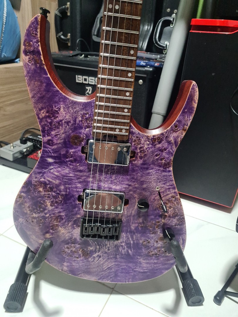 Earth sales explorer guitar