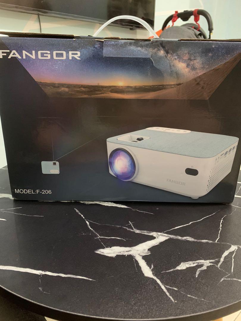 Fangor projector F206, TV & Home Appliances, TV & Entertainment