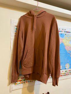 GU 復古色駝色刷毛帽T長袖(Uniqlo旗下品牌)