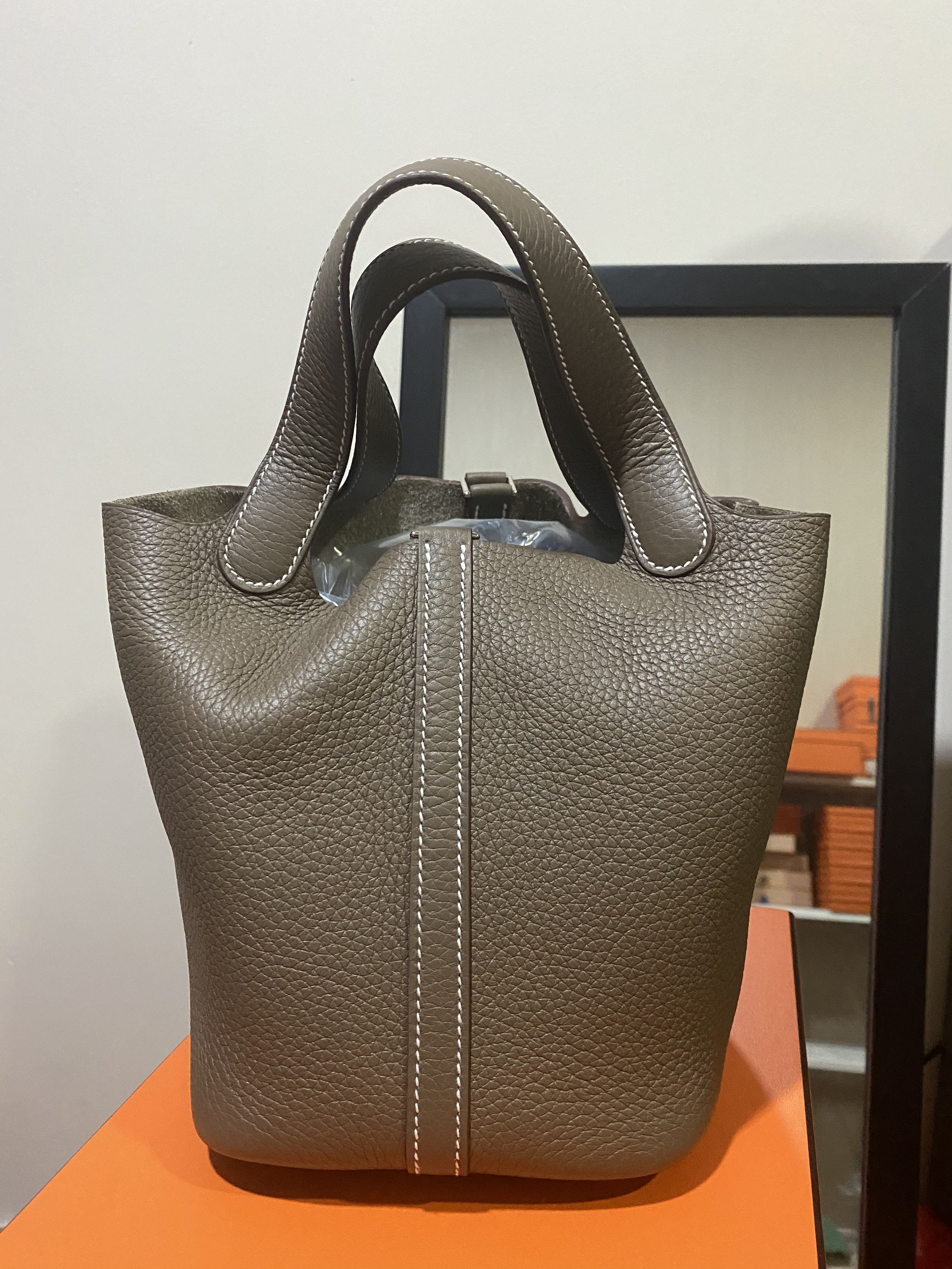 Hermes Picotin 18 Etoupe Phw BNIB, Luxury, Bags & Wallets on Carousell