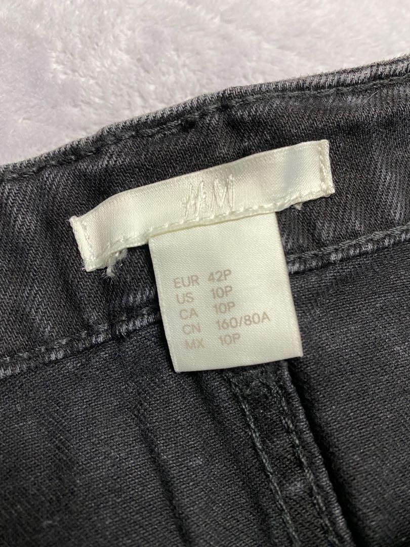 H&M Jean Skirt with slit (Category: Skirts) located in Manila. Submitted by beashops (Listing ID 1124828643, Image 3). Description: Brand: H&M Used Once Size: US 10 Shipping: JNT or Gogo Express shouldered by the buyer.