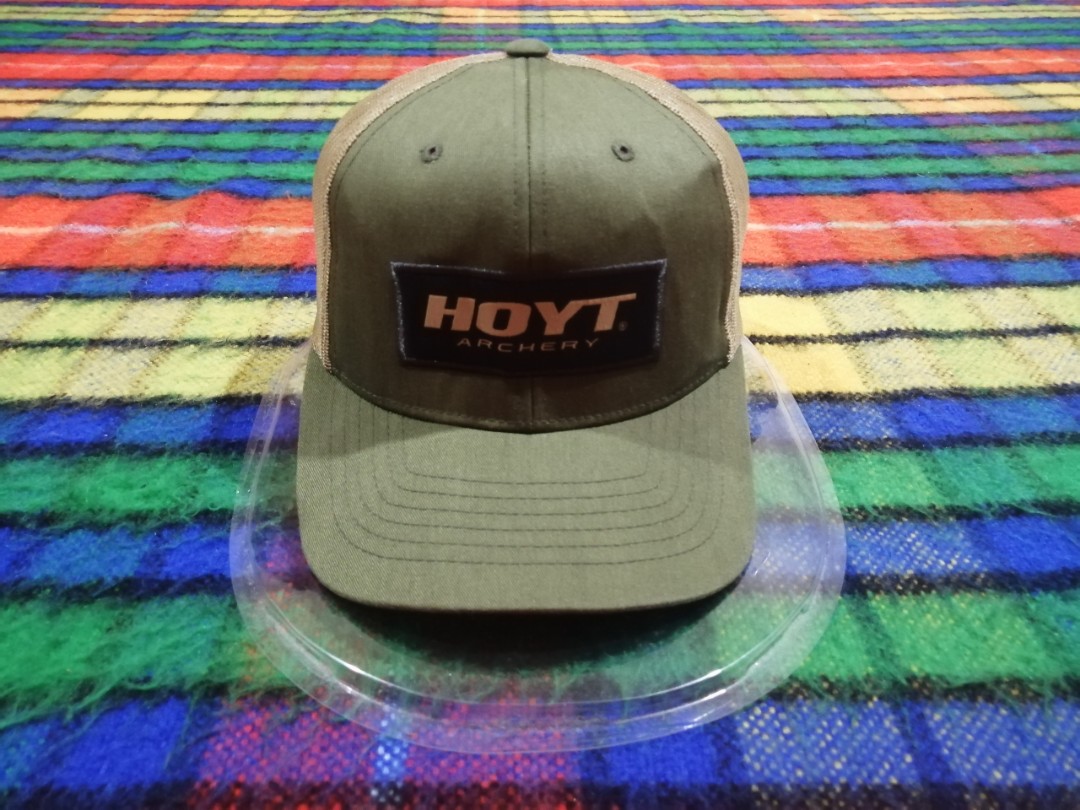 Hoyt Archery Trucker Snapback Cap Men s Fashion Watches