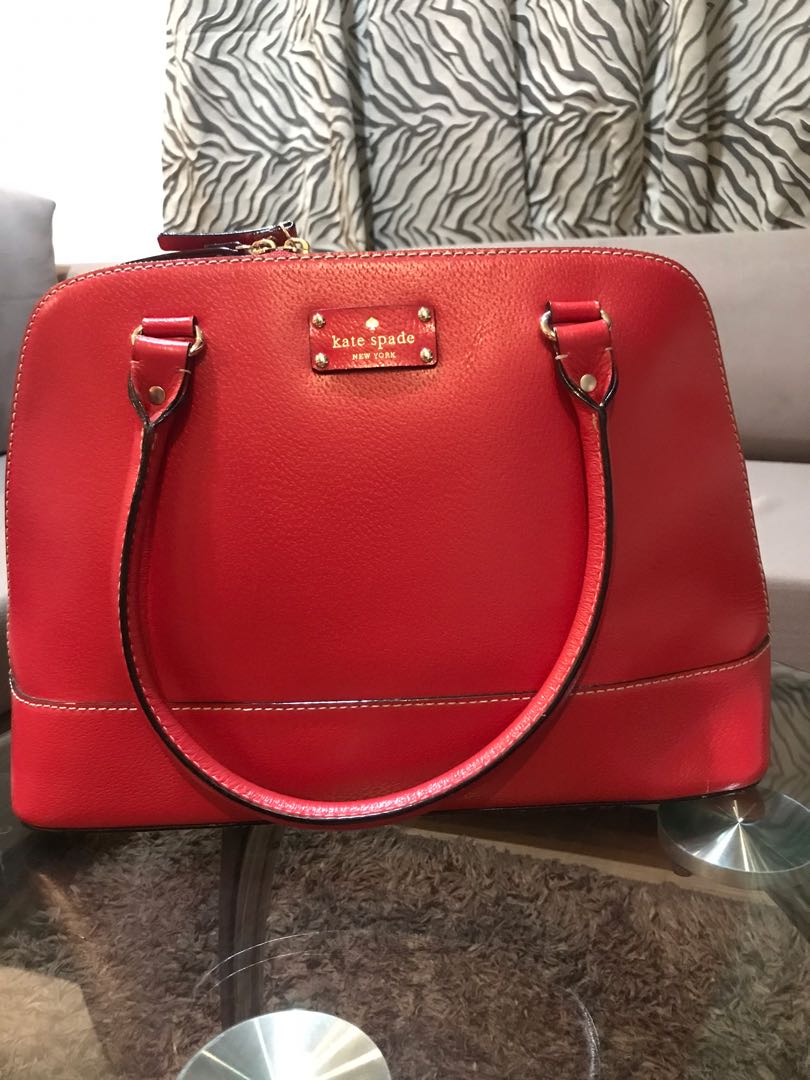 Kate Spade Red bag , Women's Fashion, Bags & Wallets, Tote Bags on Carousell