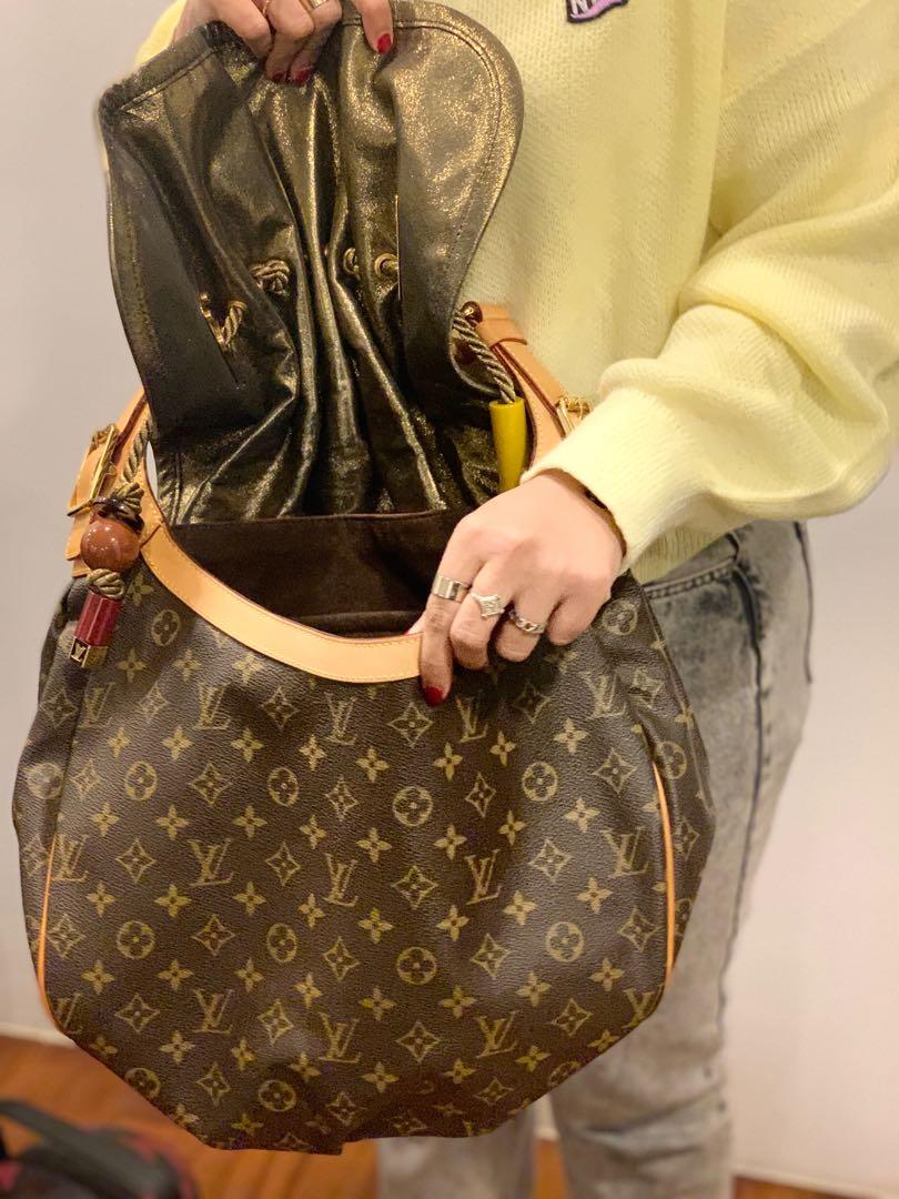 Louis Vuitton, Bags, Authentic Rare Louis Vuitton Kalahari Madonna Bag
