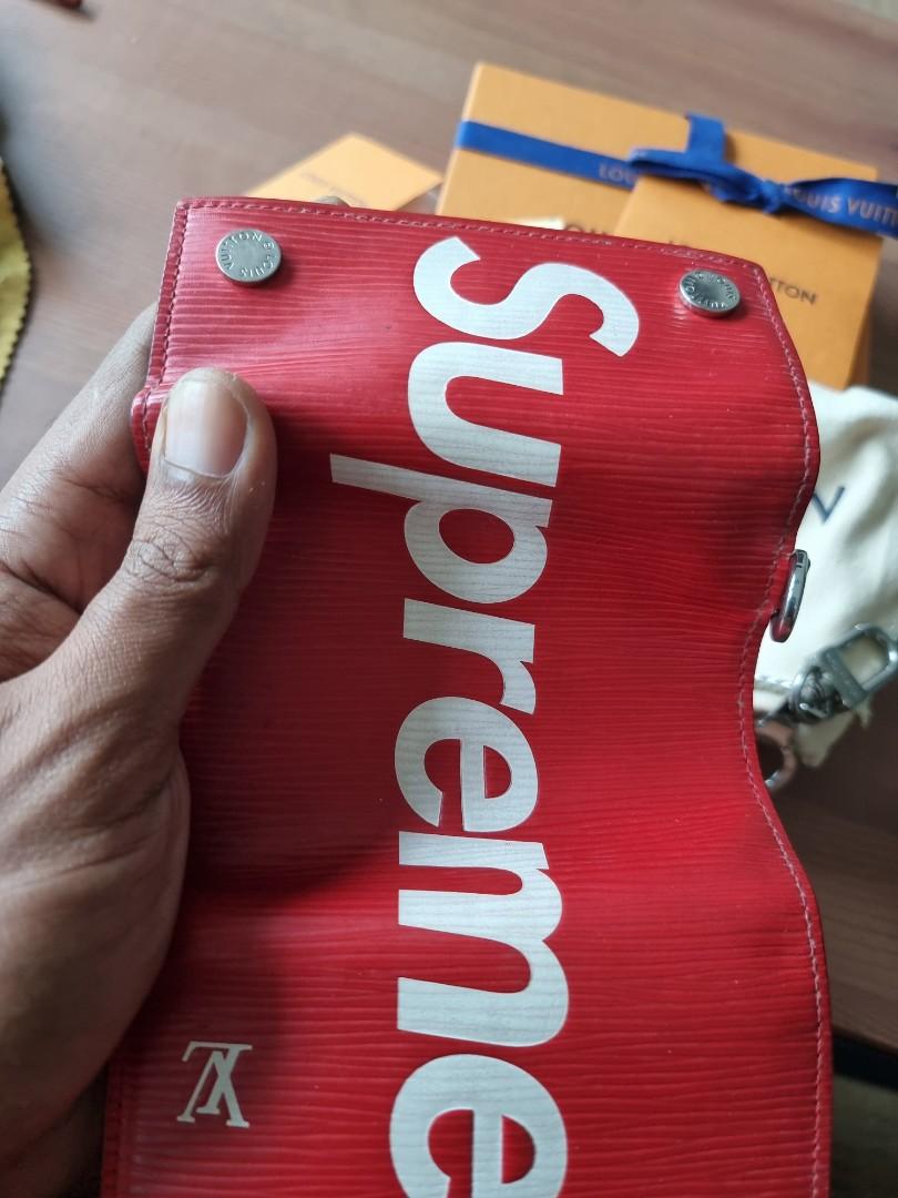 Louis Vuitton x Supreme Chain Wallet Epi Red – Curated by Charbel