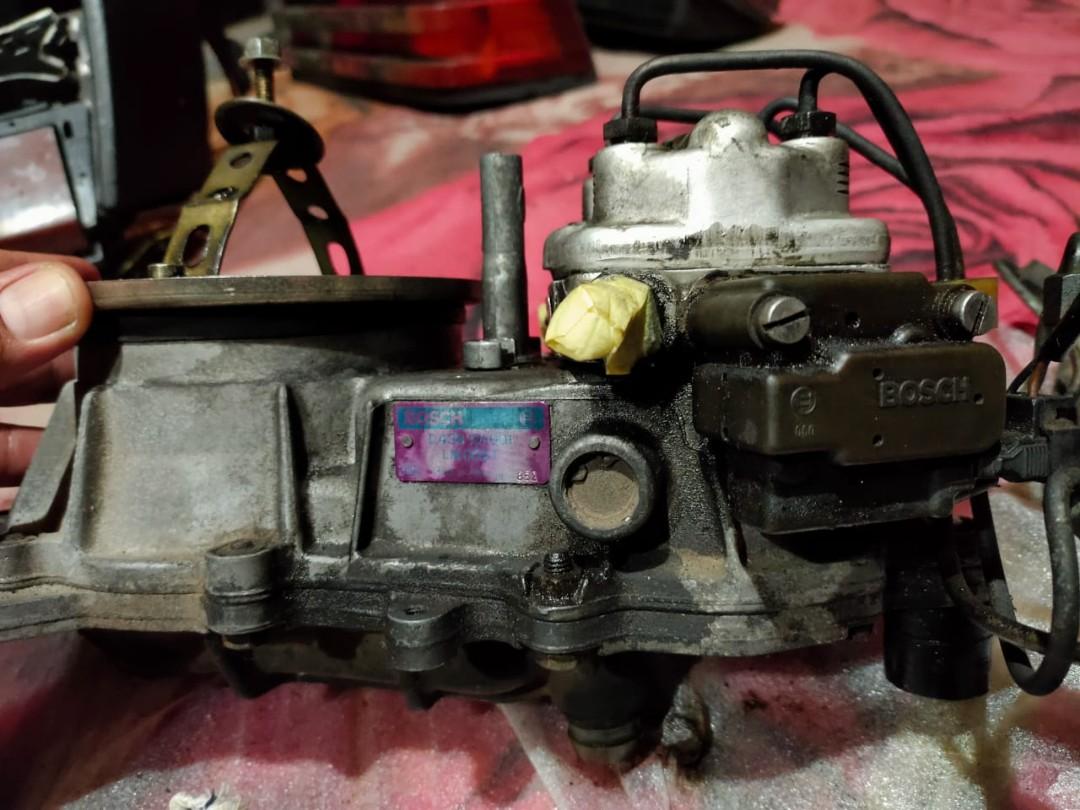 MERCEDES FUEL DISTRIBUTOR / DIVIDER W124 W201 190E, Auto Accessories on