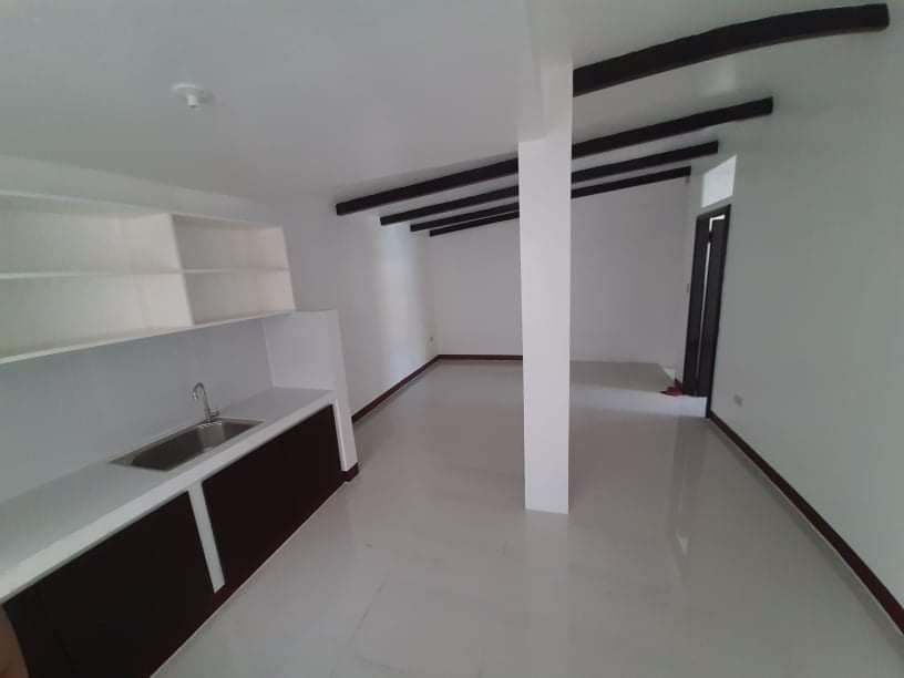 MOVE IN ASAP One Room with Toilet and Shower with Common Area, Property
