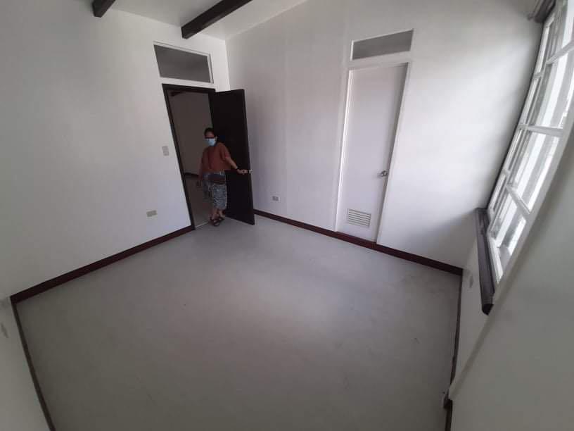 MOVE IN ASAP One Room with Toilet and Shower with Common Area, Property