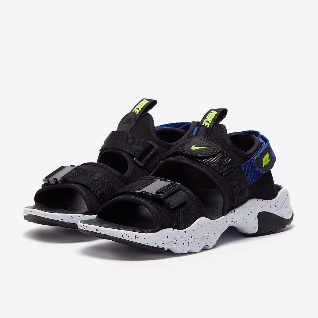 Nike sandals top latest model