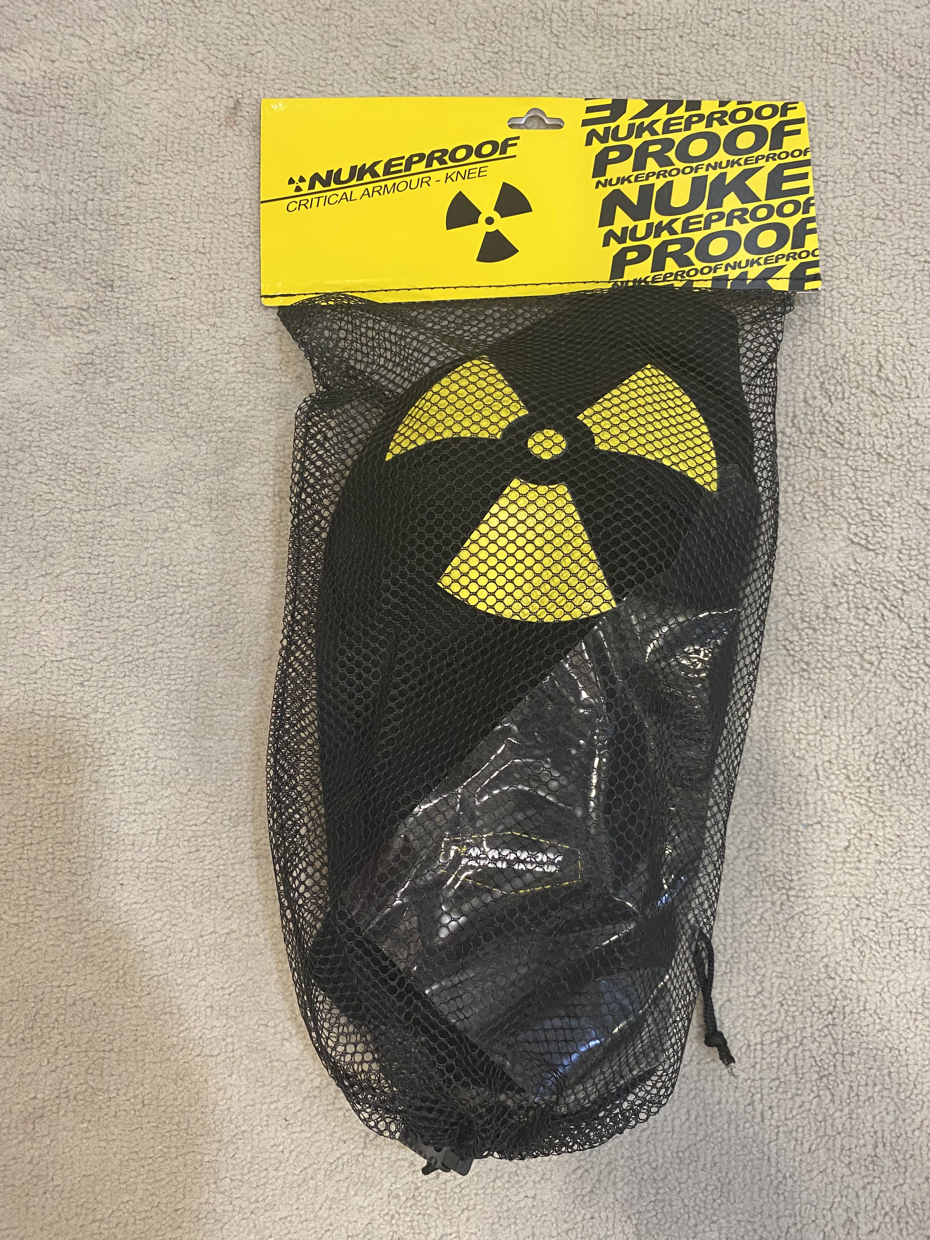 Nukeproof Critical Enduro Knee Sleeve Sports Equipment Bicycles