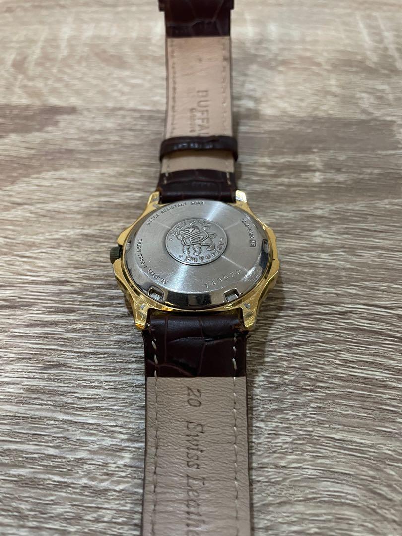 Original Seiko (Category: Men's Watches) located in Paranaque City. Submitted by itemsforcheap (Listing ID 1124806981, Image 3). Description: 39mm Super elegant and classy watch Automatic movement 👍🏻 Minor scratches With original Al gold bracelet.