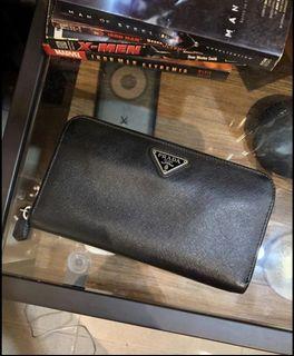 Prada saffiano leather wallet