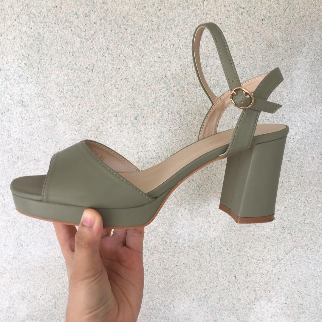 primadonna block heels