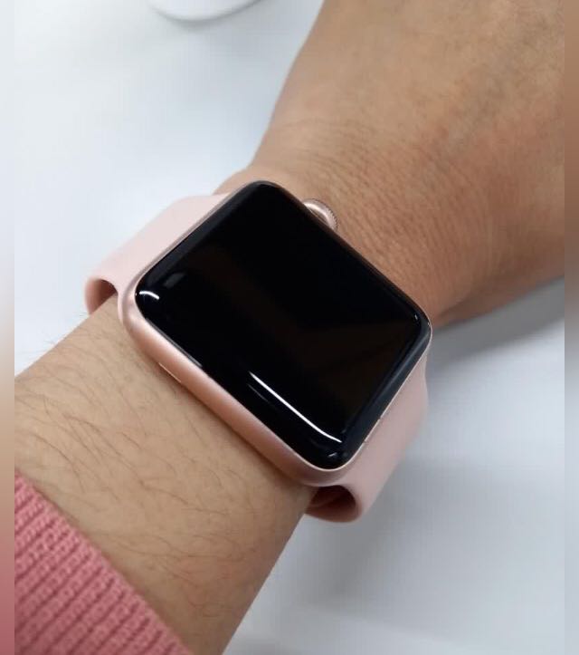 Rose Gold Series 3 Apple Watch, Mobile Phones & Gadgets, Other Gadgets